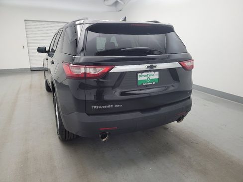 Used 2019 Chevrolet Traverse LT w/ LPO, Floor Liner Package AWD/4WD image 6