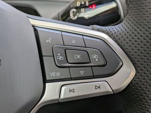 New 2026 Volkswagen Tiguan SE R-Line image 29