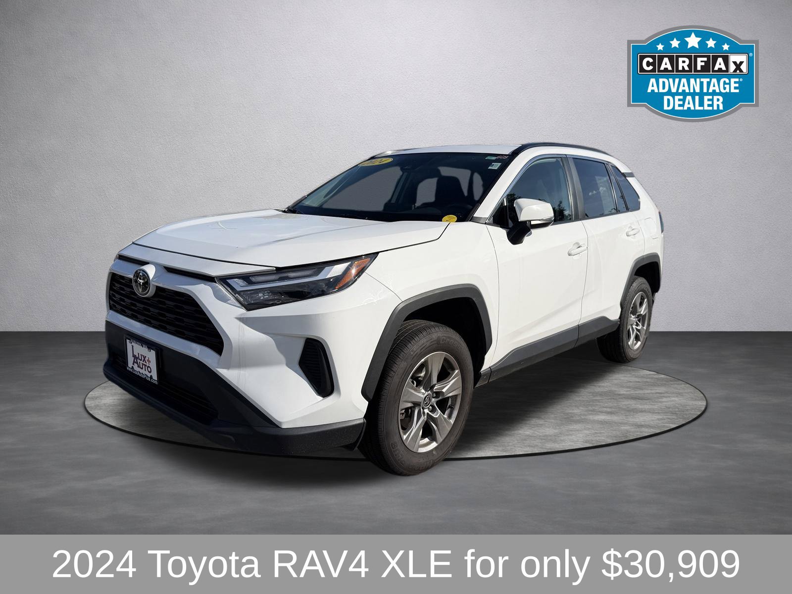 Used 2024 Toyota RAV4 XLE w/ Weather Package AWD/4WD image 9