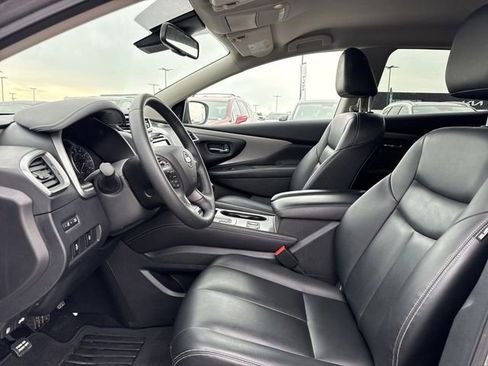 Used 2022 Nissan Murano SV AWD/4WD image 14