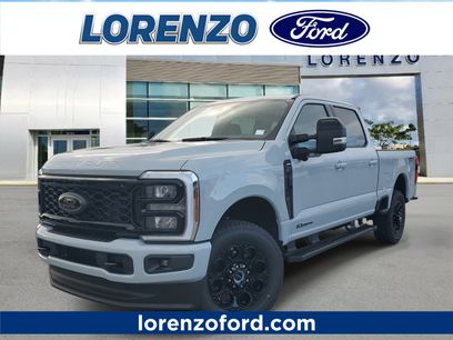 New 2026 Ford F250 Lariat w/ Black Appearance Package