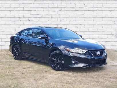 Used 2023 Nissan Maxima SR w/ Sport Mat Group