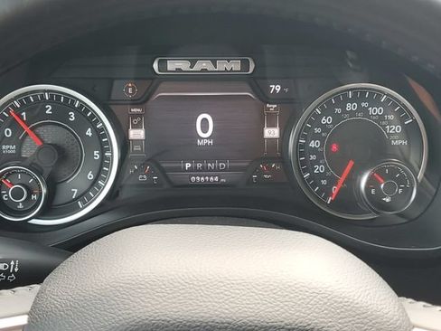 Used 2023 RAM 1500 Laramie AWD/4WD image 20