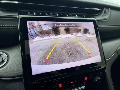 Used 2021 Jeep Grand Cherokee L Limited image 20