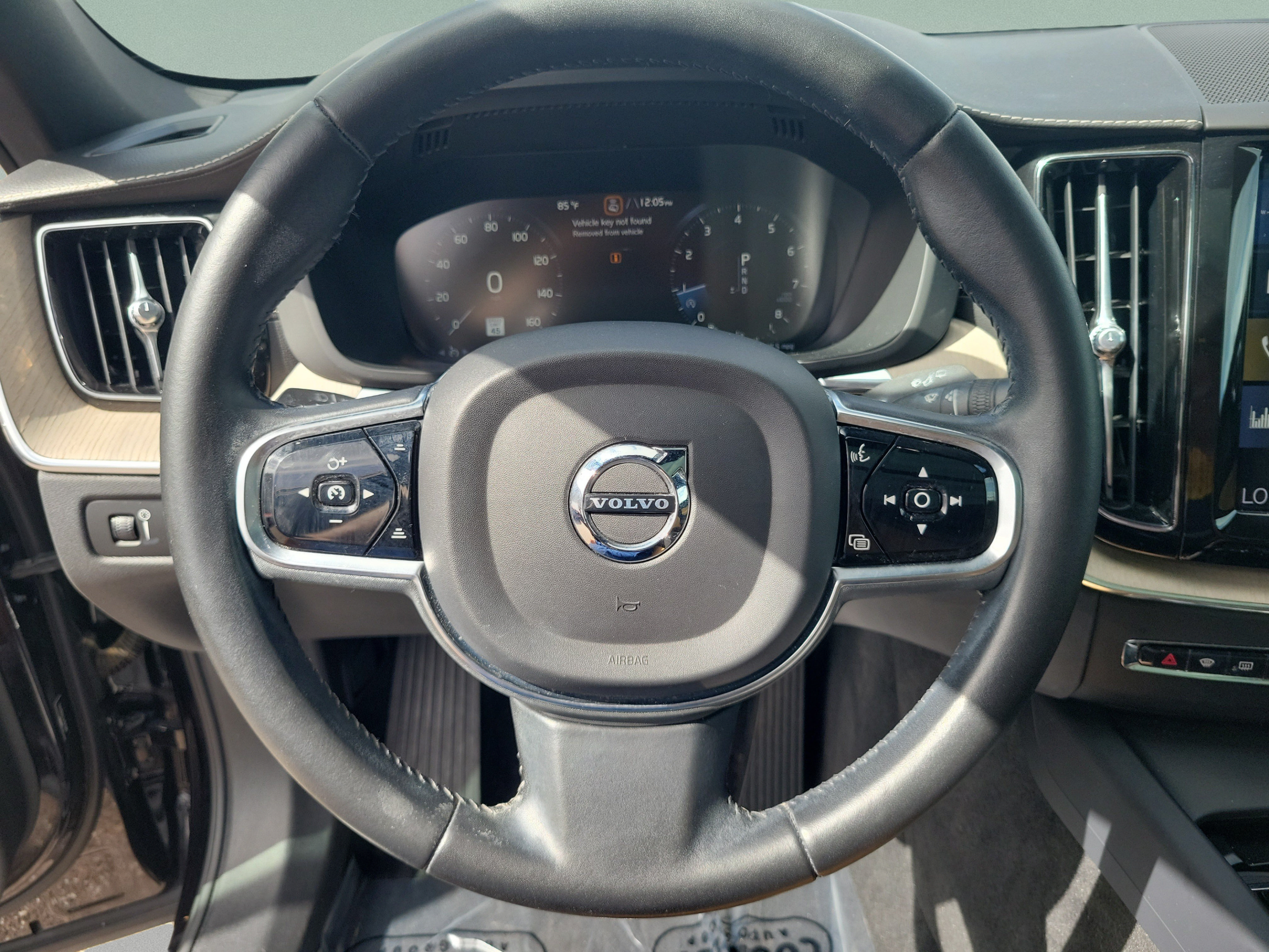 Used 2020 Volvo XC60 T5 Inscription w/ Protection Package Premier FWD image 17