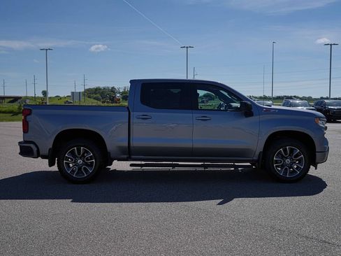 Used 2024 Chevrolet Silverado 1500 RST AWD/4WD image 5