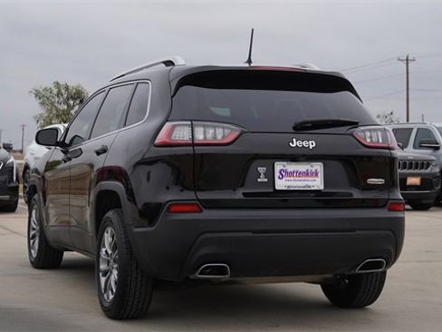 Used 2021 Jeep Cherokee Latitude Lux image 7