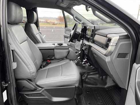 Used 2024 Ford F550 4x4 SuperCab Super Duty image 18