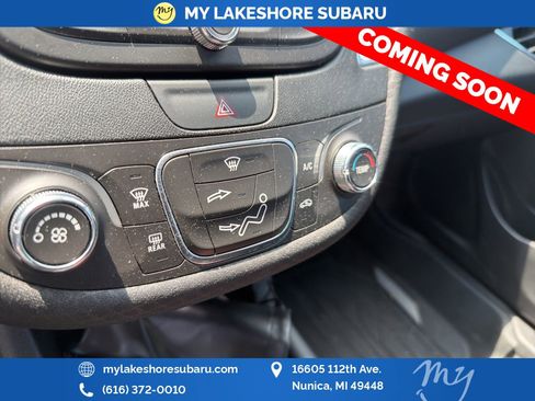 Used 2018 Chevrolet Malibu LT w/ Driver Confidence Package FWD image 14