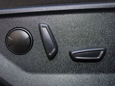 Used 2023 Ford F150 XLT w/ Equipment Group 302A High image 18