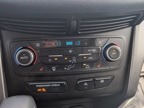 Used 2018 Ford Escape SE AWD/4WD image 13