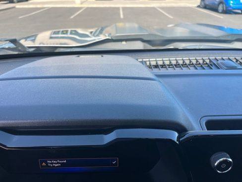 Used 2023 Chevrolet Colorado ZR2 w/ ZR2 Convenience Package III AWD/4WD image 48