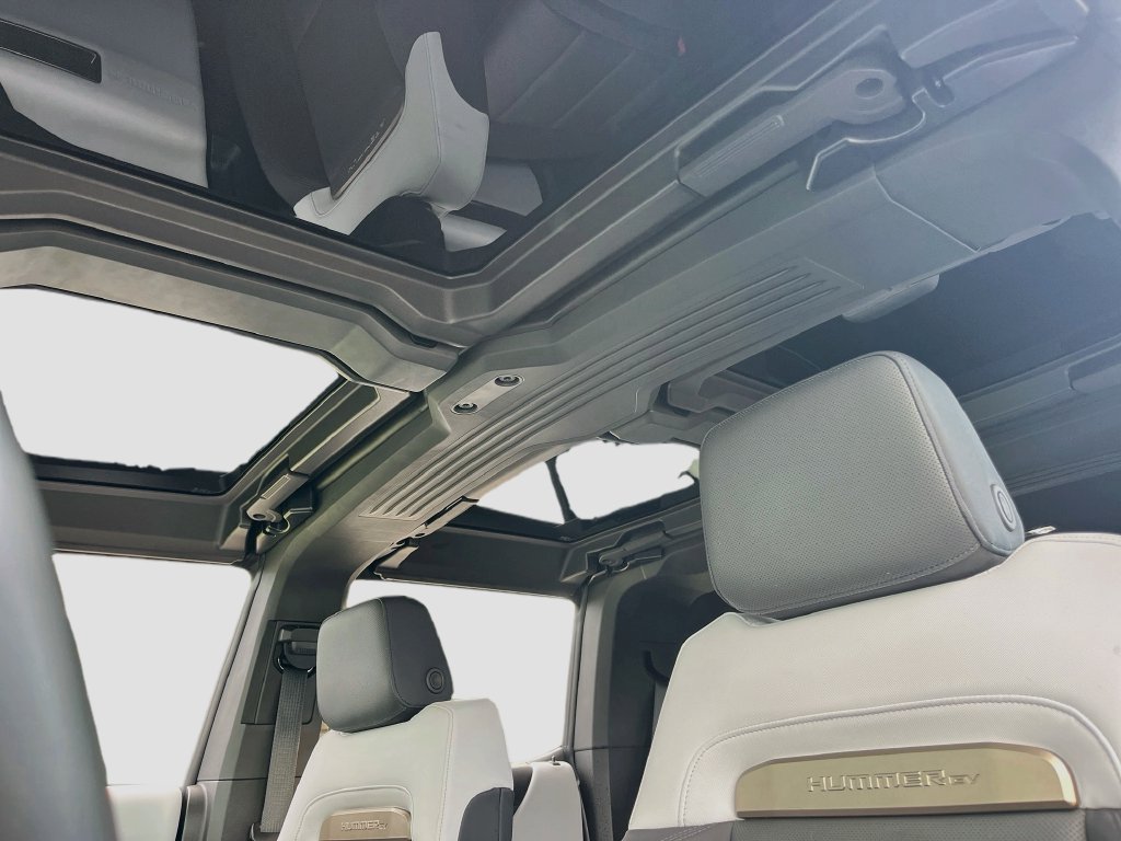 Used 2025 GMC Hummer EV 2X AWD/4WD image 22