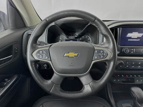 Used 2022 Chevrolet Colorado Z71 AWD/4WD image 11