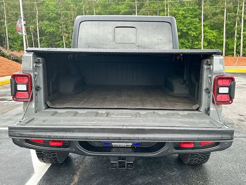 Used 2021 Jeep Gladiator Rubicon AWD/4WD image 16