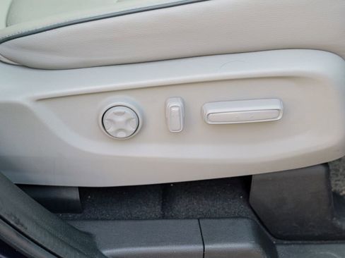 Used 2024 Honda Odyssey Elite image 42