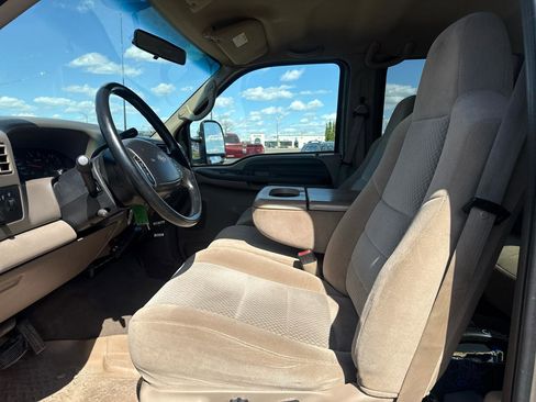 Used 2002 Ford F350 Lariat AWD/4WD image 10