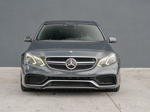 Used 2014 Mercedes-Benz E 63 AMG S-Model image 3