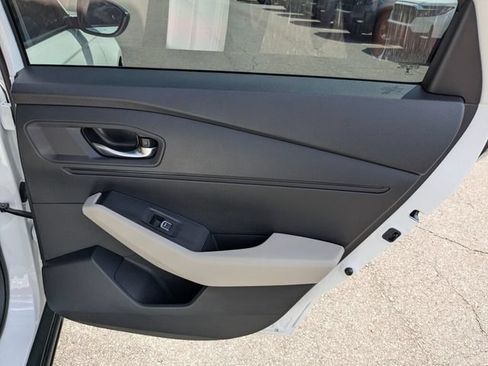 Certified 2026 Honda Accord SE image 36