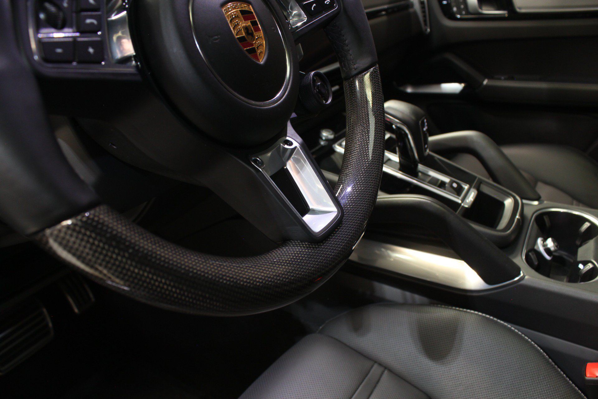 Used 2022 Porsche Cayenne Turbo AWD/4WD image 60