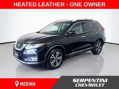 Used 2017 Nissan Rogue SL