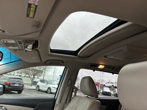 Used 2012 Honda Odyssey EX-L image 24