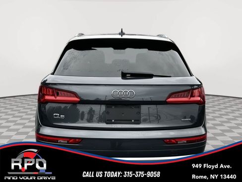 Used 2019 Audi Q5 2.0T Premium Plus w/ Premium Plus Package AWD/4WD image 4