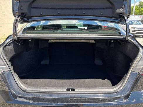Used 2025 Toyota Camry SE FWD image 32