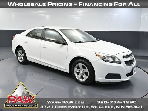 Used 2013 Chevrolet Malibu LS FWD image 1