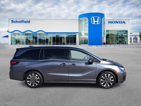 New 2026 Honda Odyssey Elite image 2