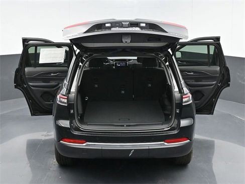 New 2024 Jeep Grand Cherokee Laredo X image 52