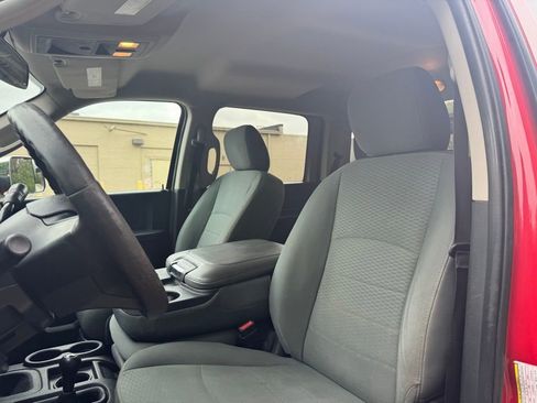 Used 2016 RAM 2500 Tradesman w/ Chrome Appearance Group AWD/4WD image 18