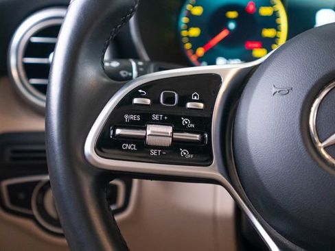 Certified 2022 Mercedes-Benz GLC 300 4MATIC image 15