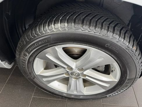 Used 2010 Toyota Highlander Limited AWD/4WD image 43