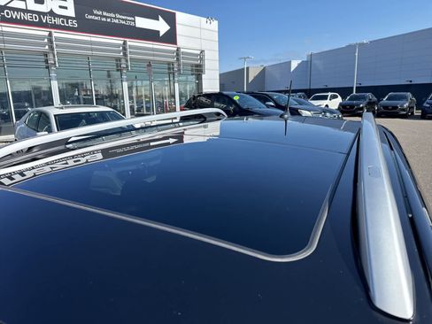 Used 2019 Jeep Cherokee Limited w/ Luxury Group image 26