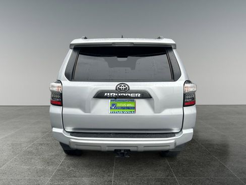 Used 2024 Toyota 4Runner TRD Off-Road AWD/4WD image 7