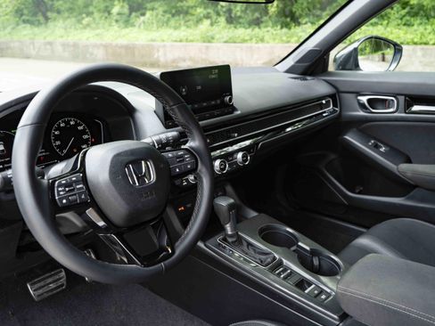 Used 2023 Honda Civic EX image 16