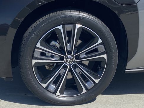 Certified 2023 Toyota bZ4X FWD w/ Weather Package image 8