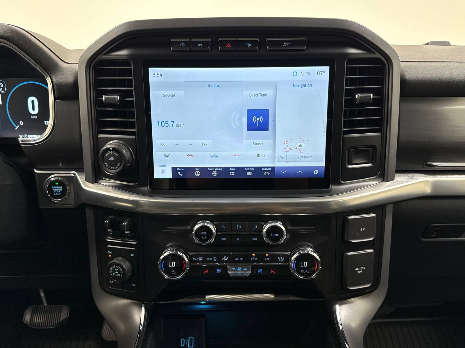 Used 2021 Ford F150 Lariat AWD/4WD image 29
