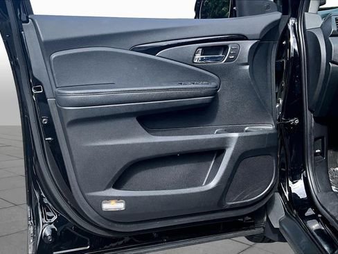 Used 2022 Honda Pilot Elite image 22
