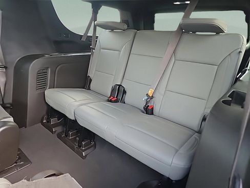 Used 2021 Chevrolet Suburban Z71 w/ Rear Media and Nav Package image 29