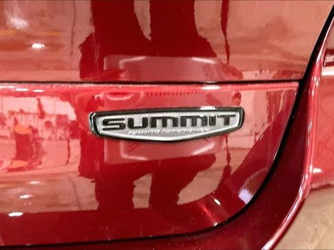 Used 2024 Jeep Grand Cherokee L Summit AWD/4WD image 8