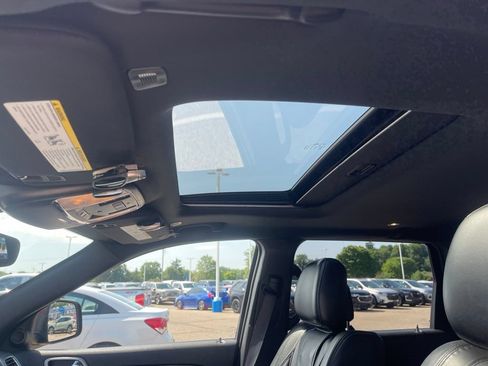 Used 2019 Jeep Grand Cherokee Altitude AWD/4WD image 21
