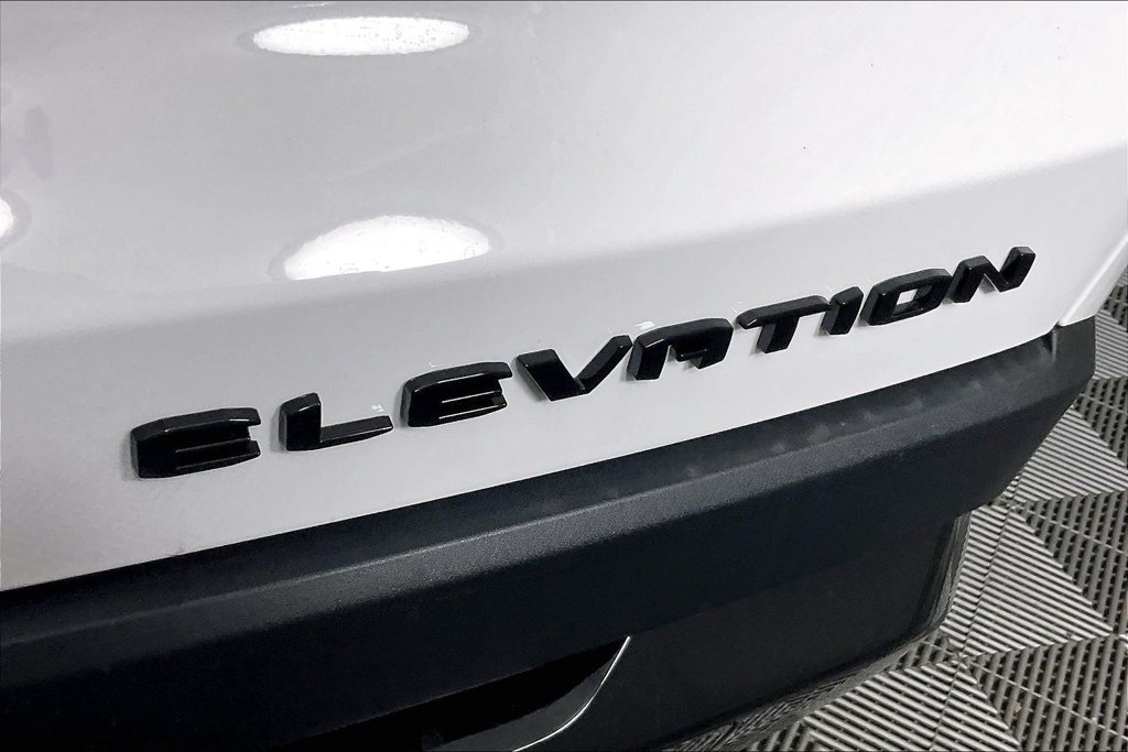 New 2027 GMC Terrain Elevation w/ Black Edition FWD image 10