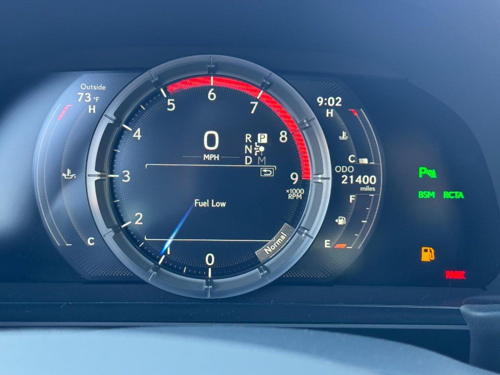 Used 2018 Lexus LC 500 Coupe w/ Performance Package RWD image 21