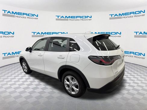 Used 2024 Honda HR-V LX image 3