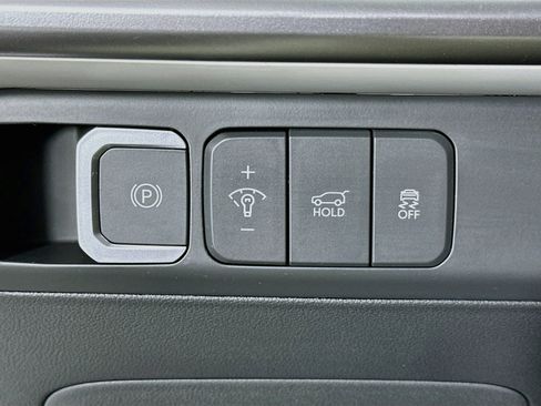 Used 2026 Hyundai Santa Fe SEL FWD image 17