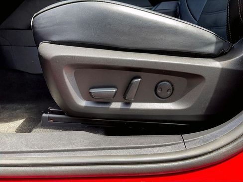 Used 2024 Mitsubishi Outlander SE AWD/4WD image 28