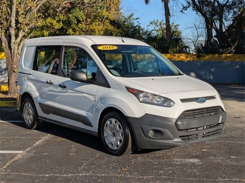 Used 2018 Ford Transit Connect XL image 3