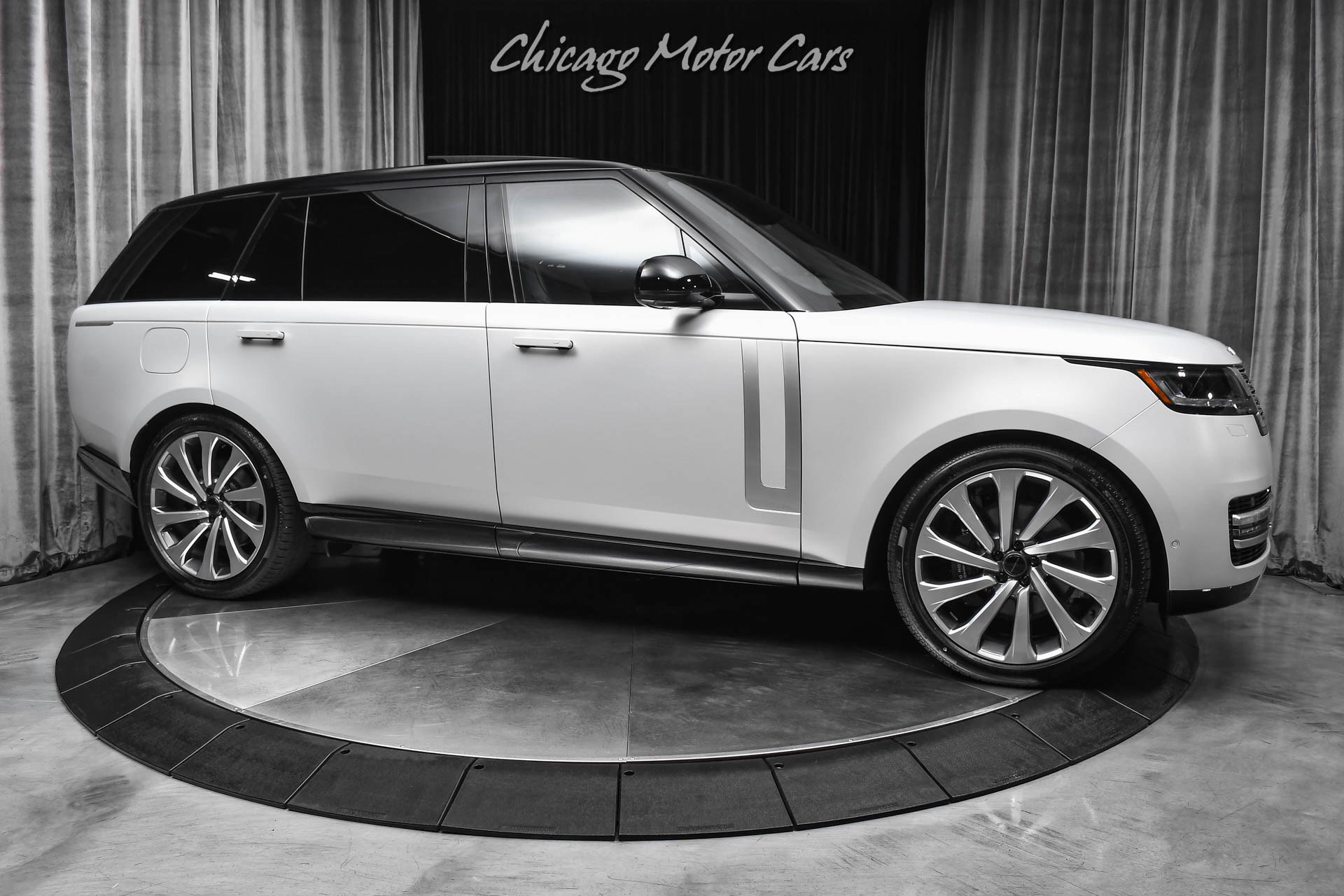 Used 2026 Land Rover Range Rover Long Wheelbase Autobiography AWD/4WD image 6